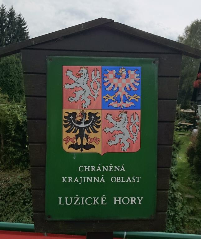 Penzion U Vyhlidky Chřibská 外观 照片